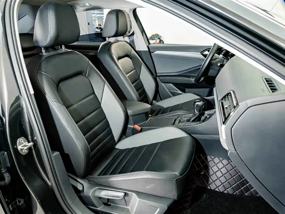 Volkswagen Sagitar — миниатюра 19