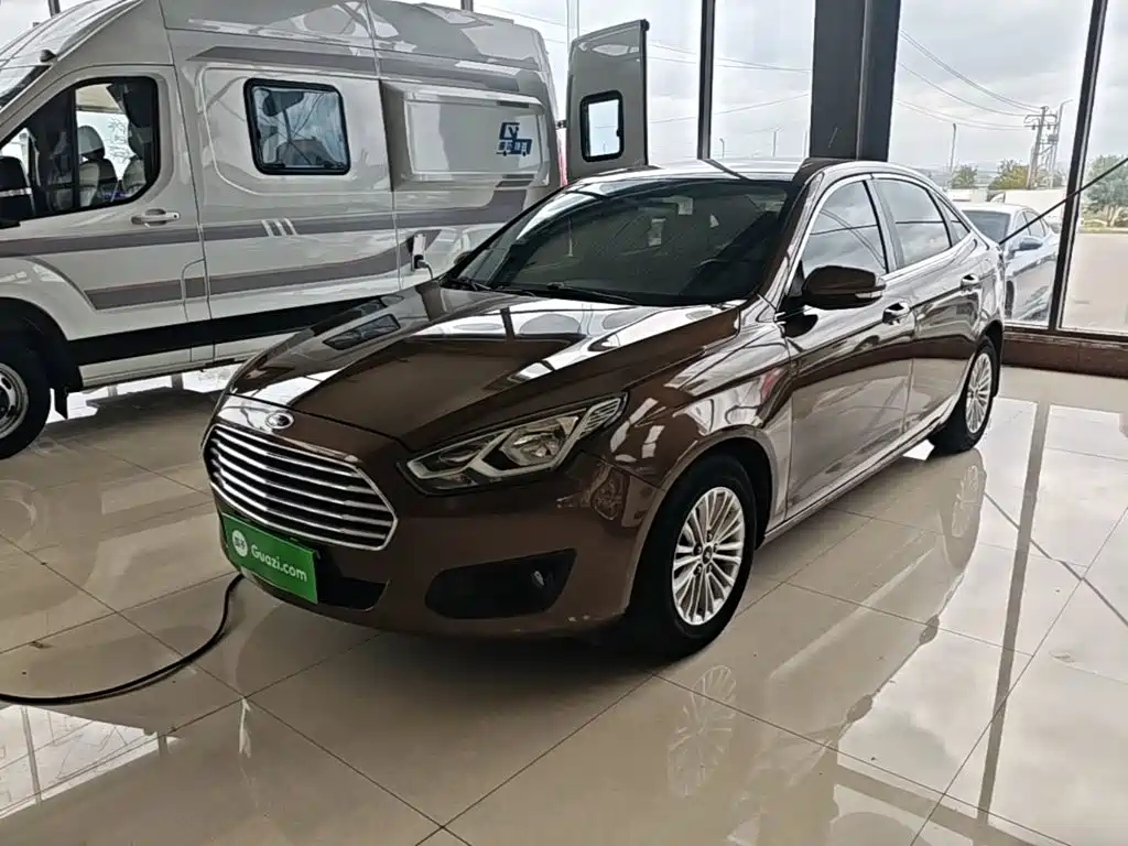 Ford Escort — миниатюра 2