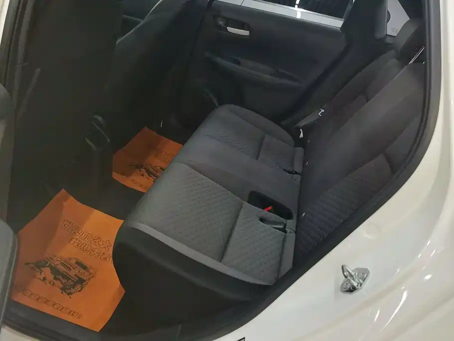 Honda Fit — миниатюра 11