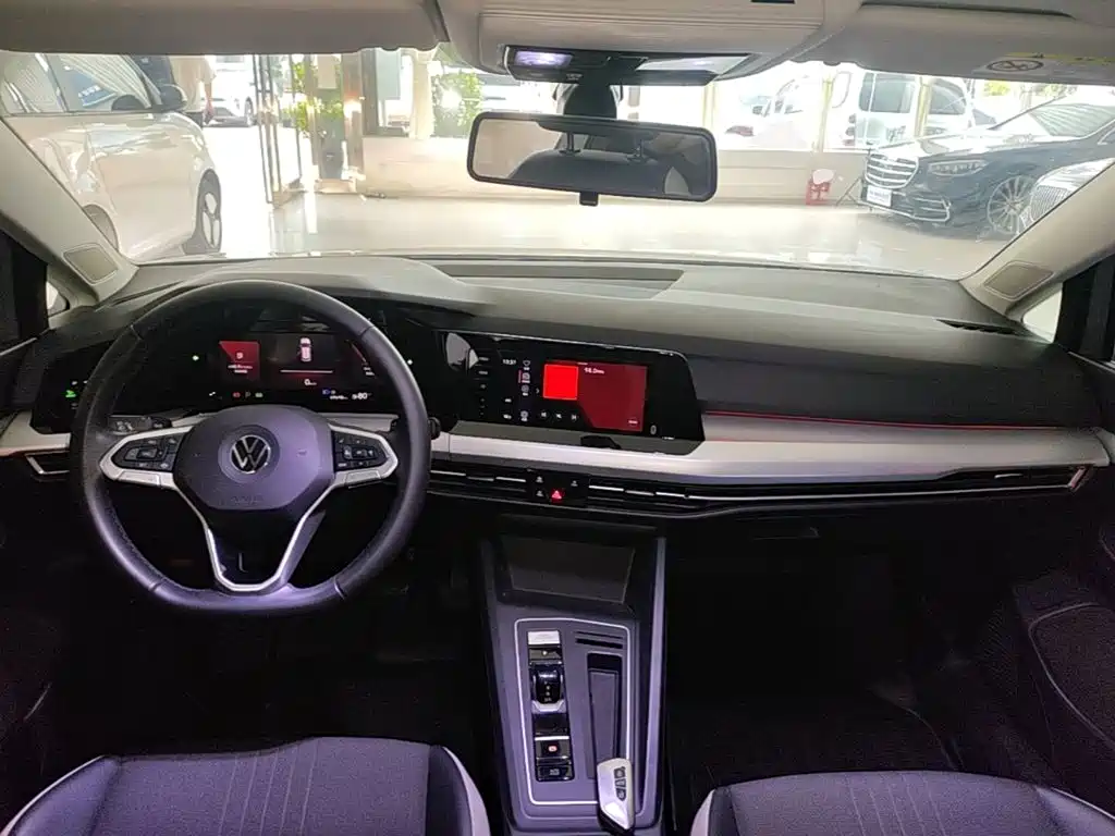 Volkswagen Golf — миниатюра 10