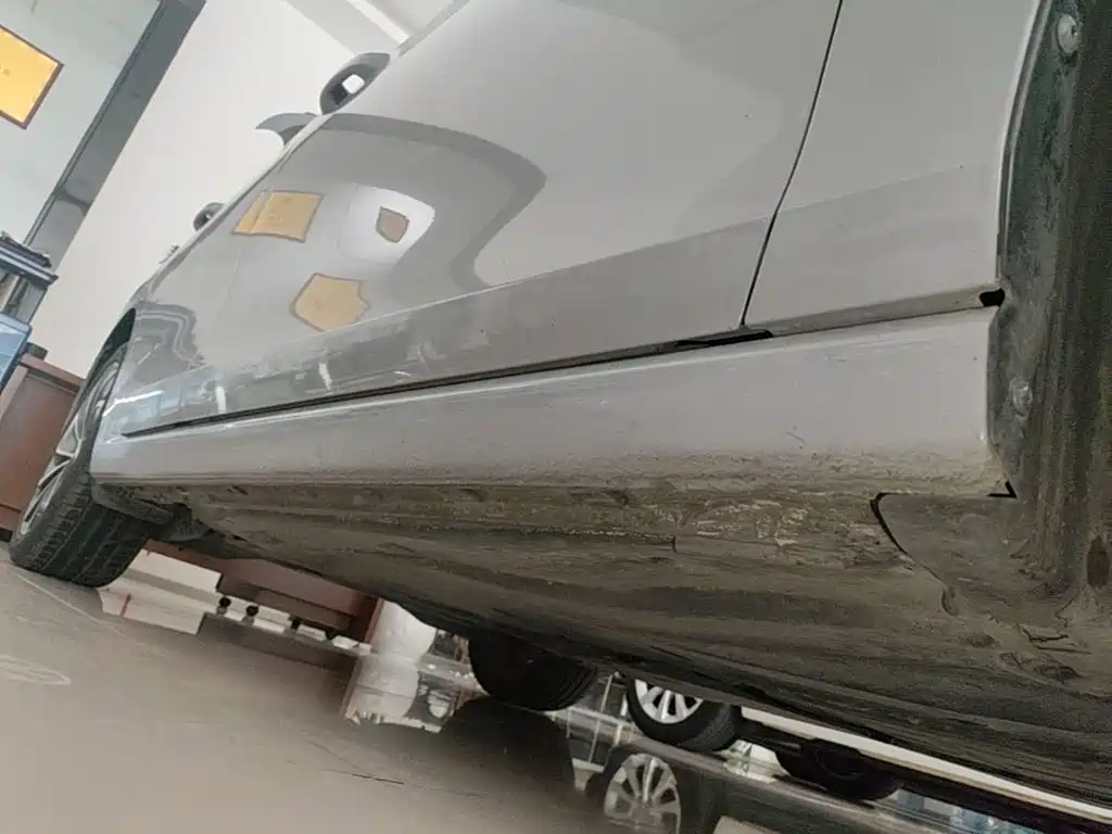 Volkswagen Golf — миниатюра 21