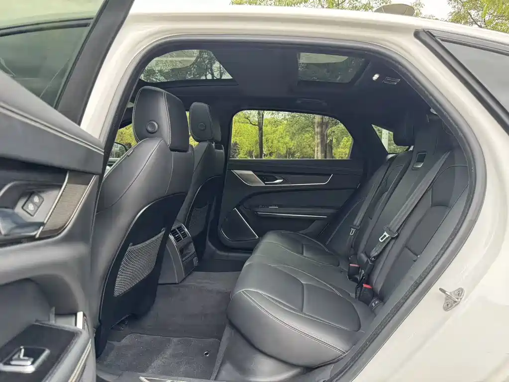 Jaguar XFL 2021 XFL 2.0T P250 Sport