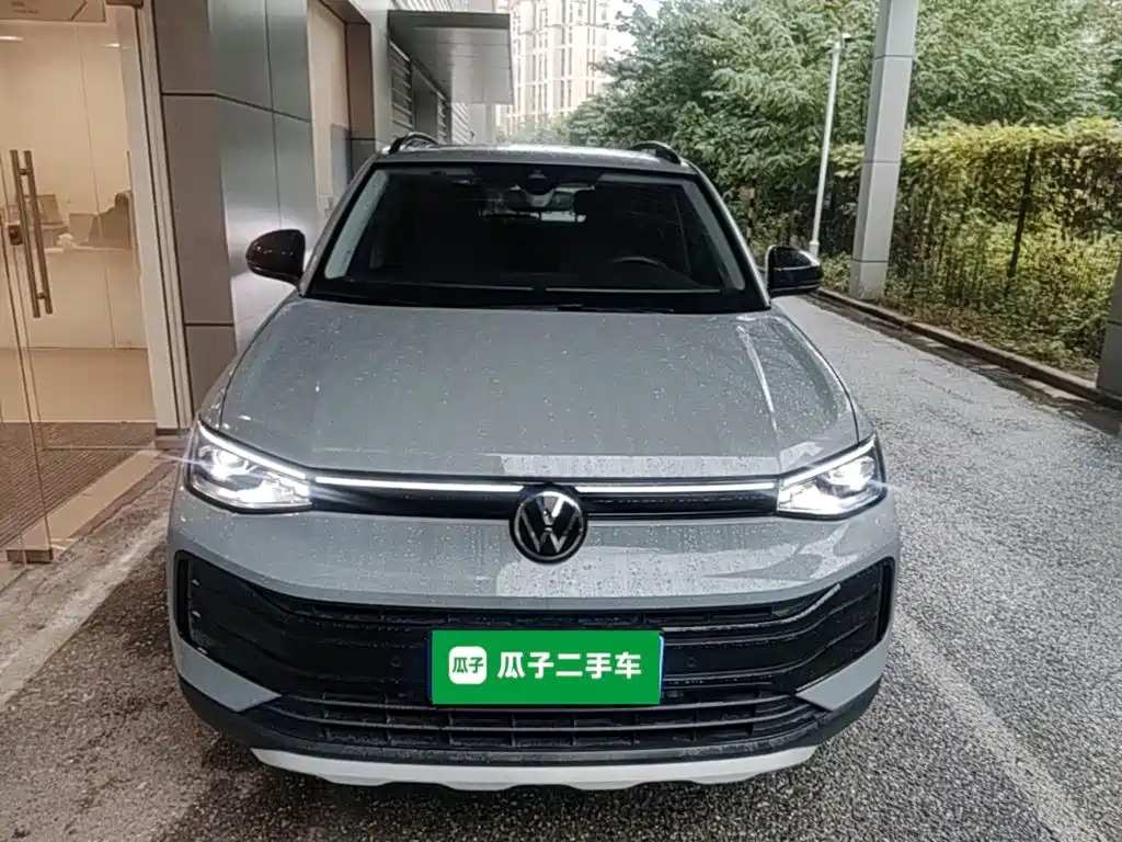 Volkswagen Tharu — миниатюра 3