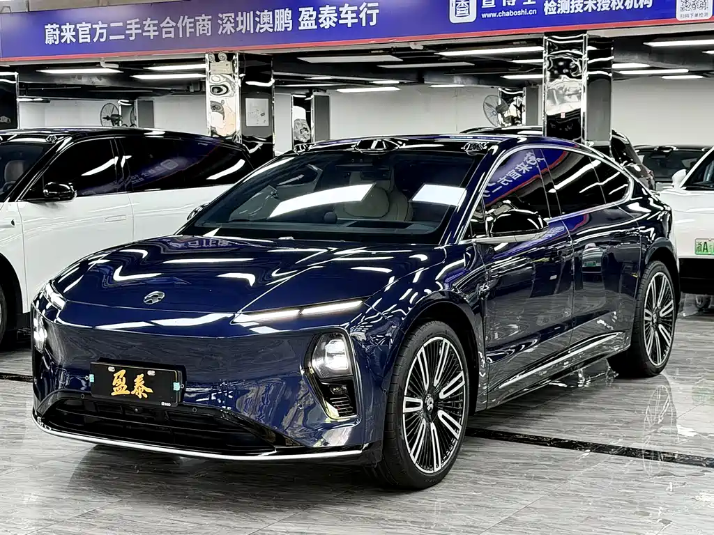 NIO ET9