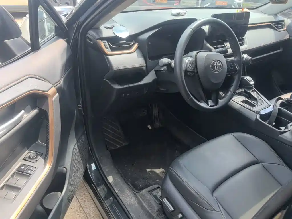 Toyota Wildlander — миниатюра 16