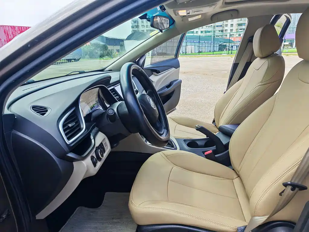 Buick Excelle — миниатюра 6