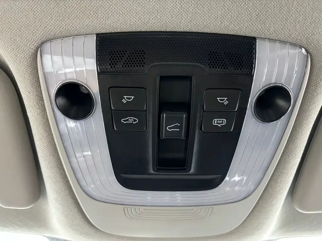 Kia Seltos — миниатюра 21