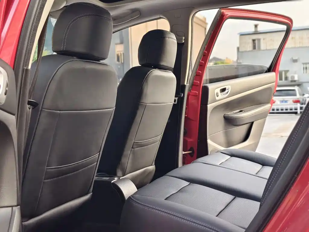Peugeot 307 Hatchback 1.6L Auto Comfort Edition, фото 14