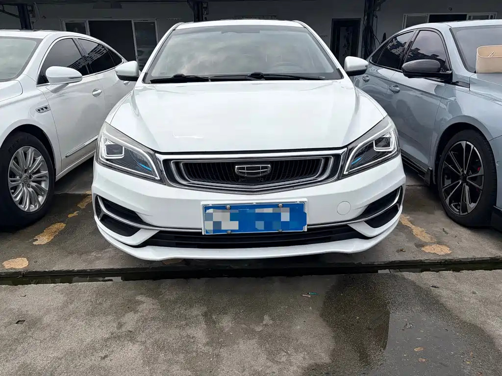 Geely Emgrand — миниатюра 2