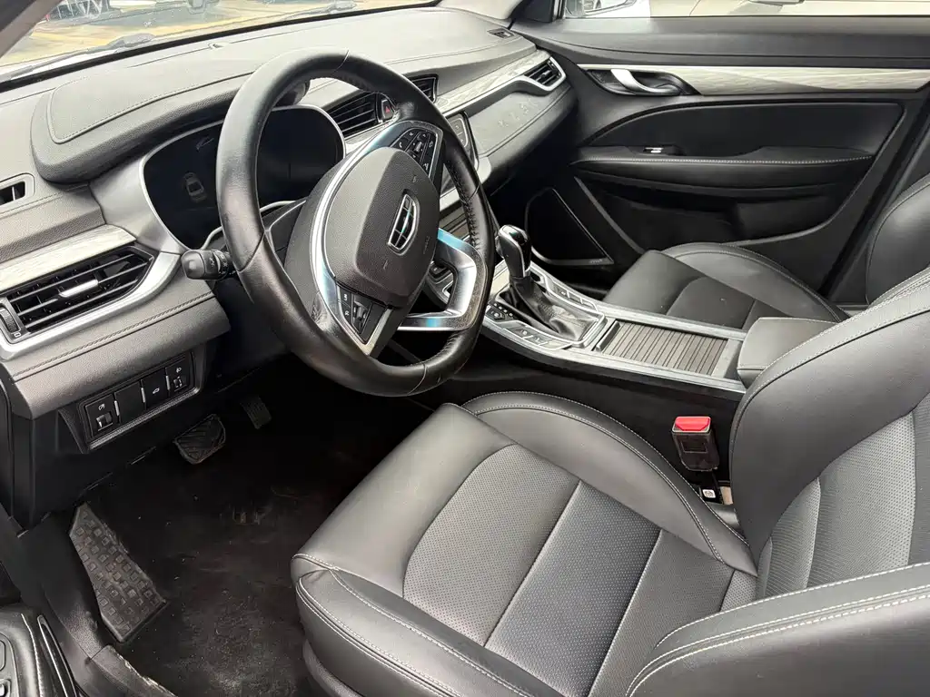 Geely Emgrand — миниатюра 7