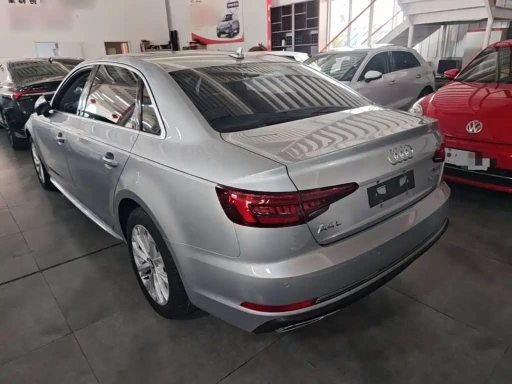 Audi A4L — миниатюра 5