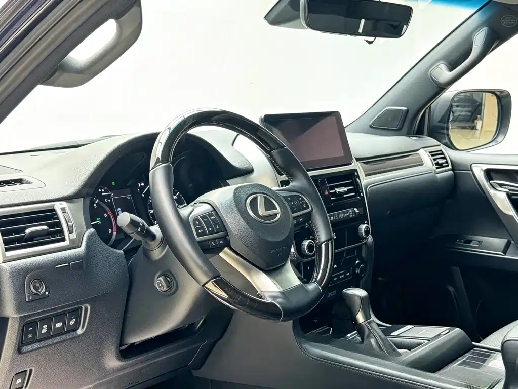 Lexus GX — миниатюра 6