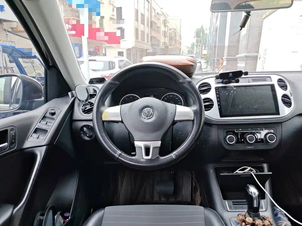 Volkswagen Tiguan — миниатюра 6