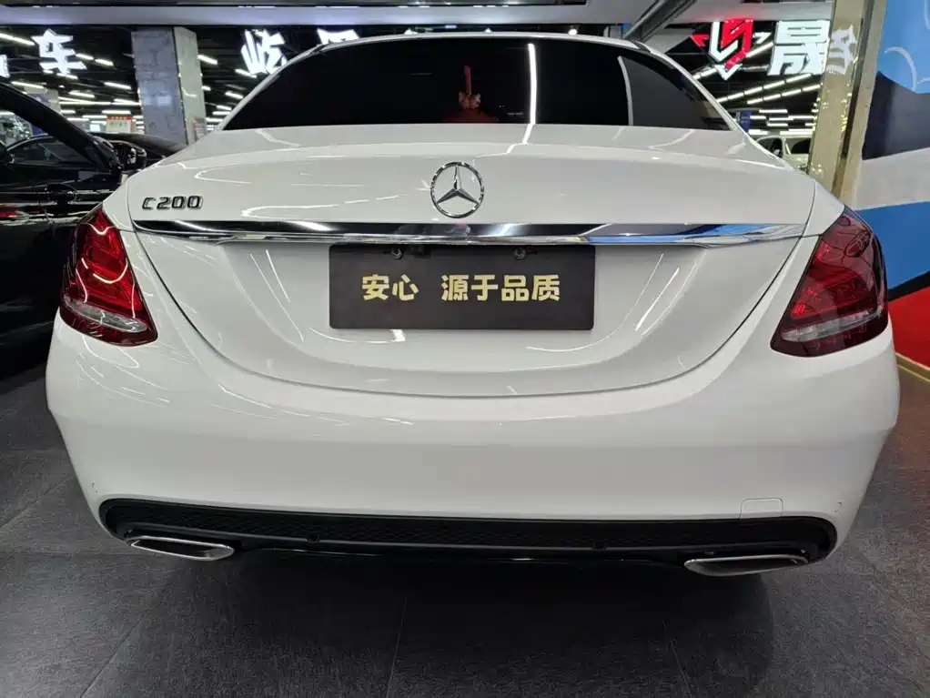 Mercedes-Benz C-Class — миниатюра 4