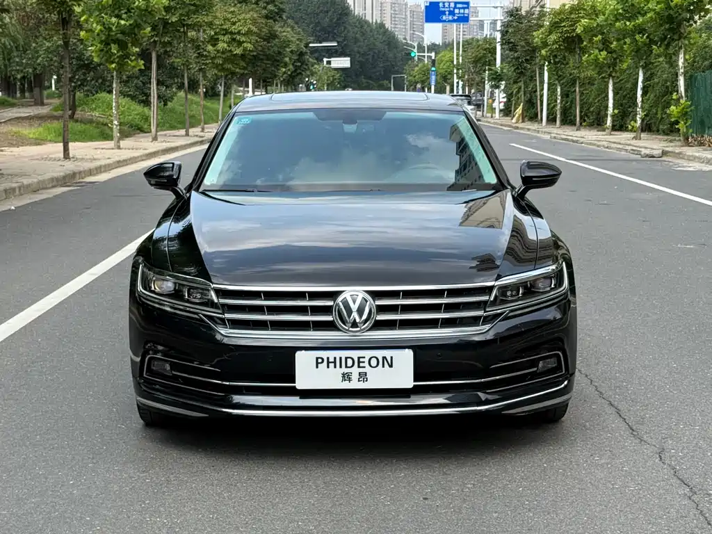 Volkswagen Phideon — миниатюра 2