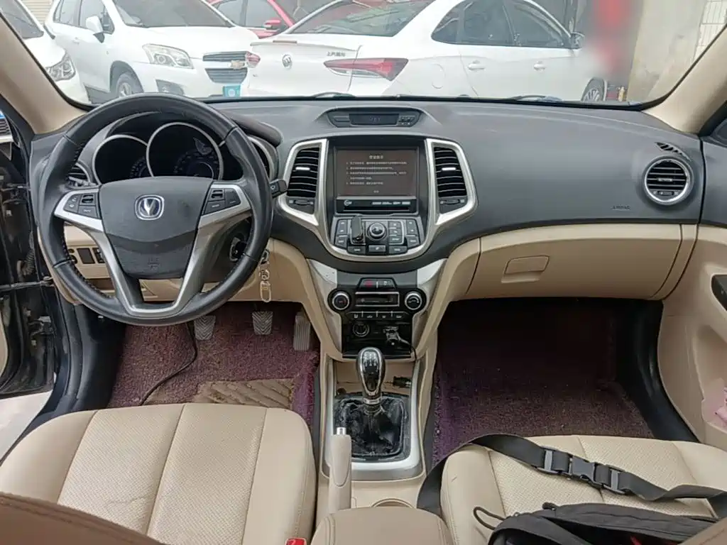 Changan Eado — миниатюра 10