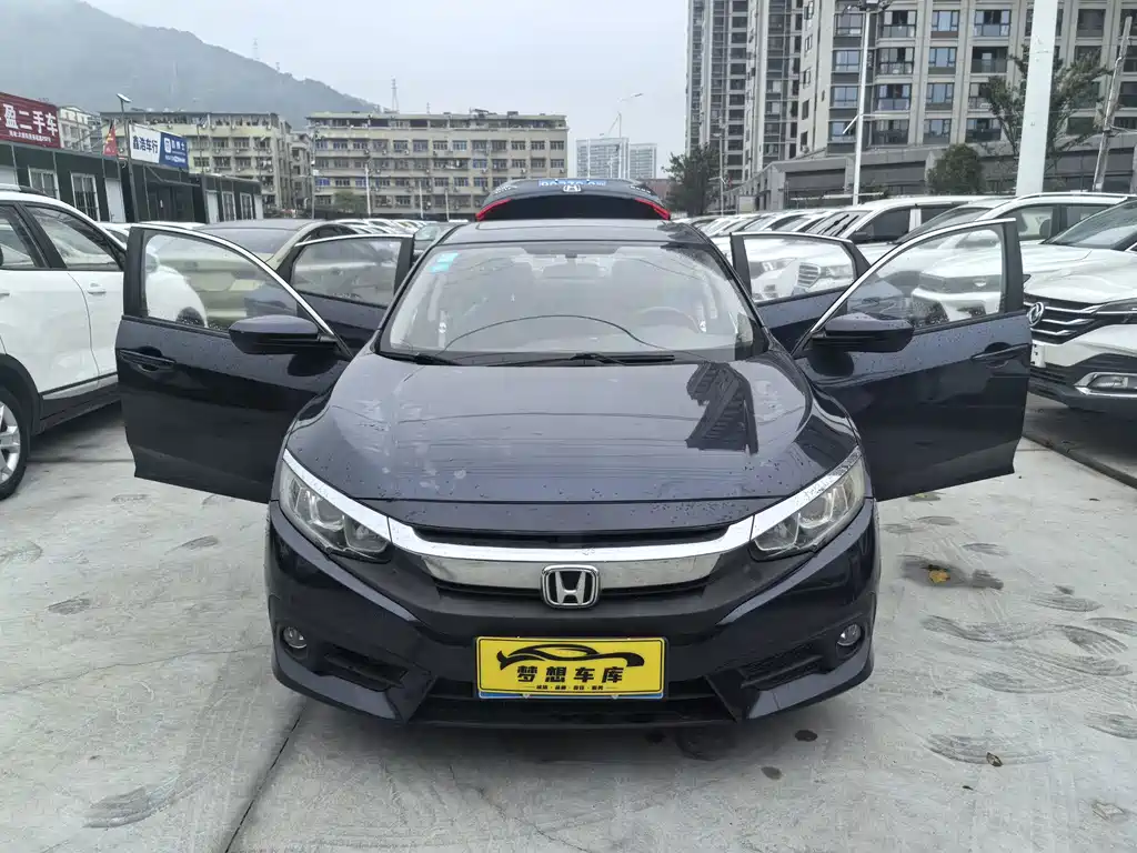 Honda Civic — миниатюра 7