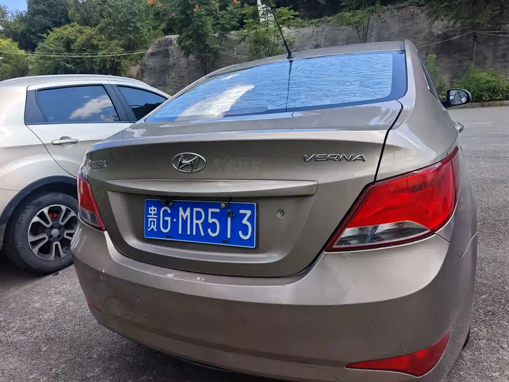 Hyundai Verna — миниатюра 8