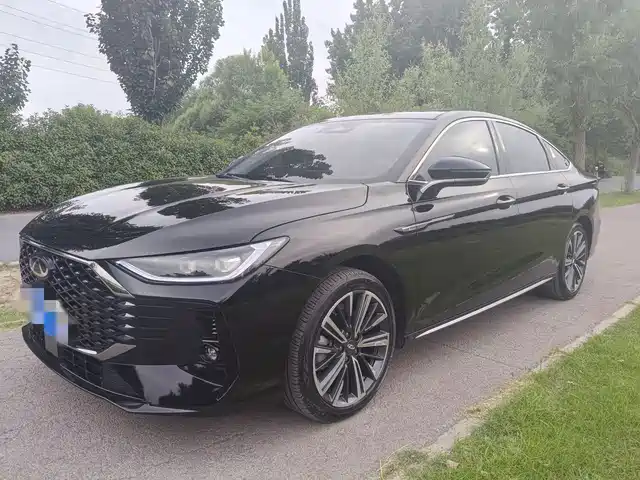 2025 Chery Arrizo 8