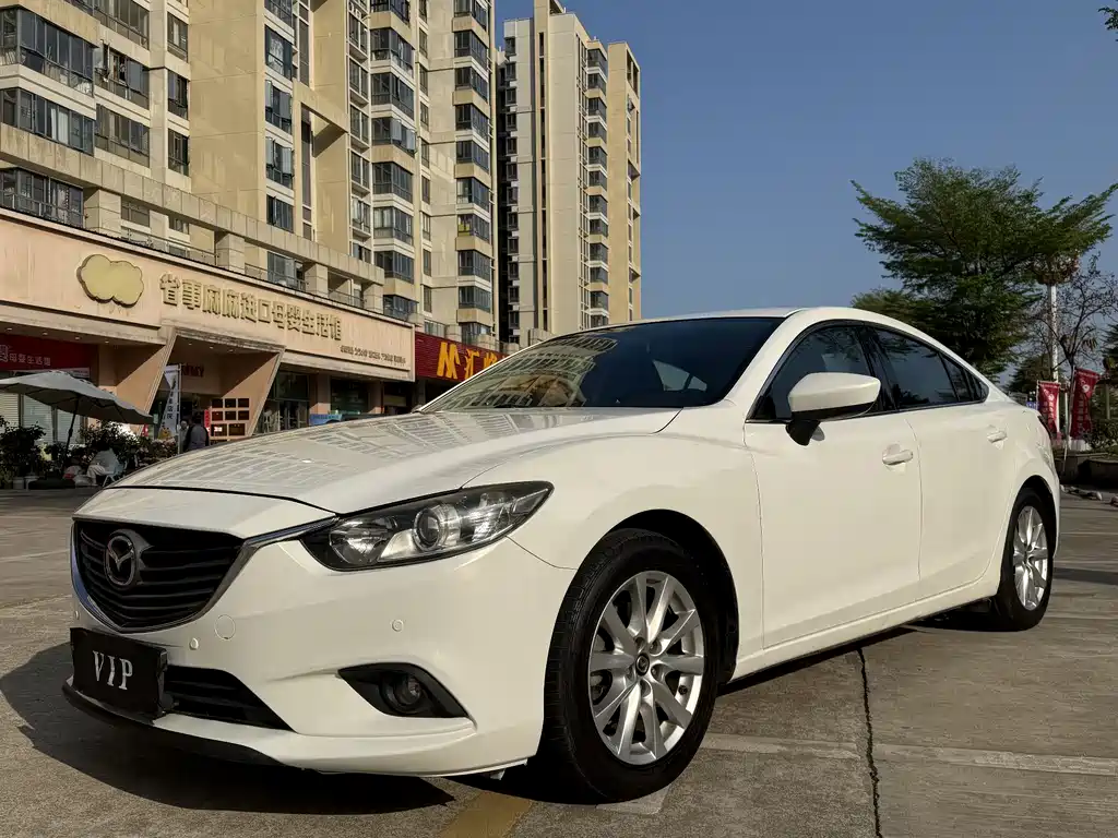 Mazda Atenza 2015