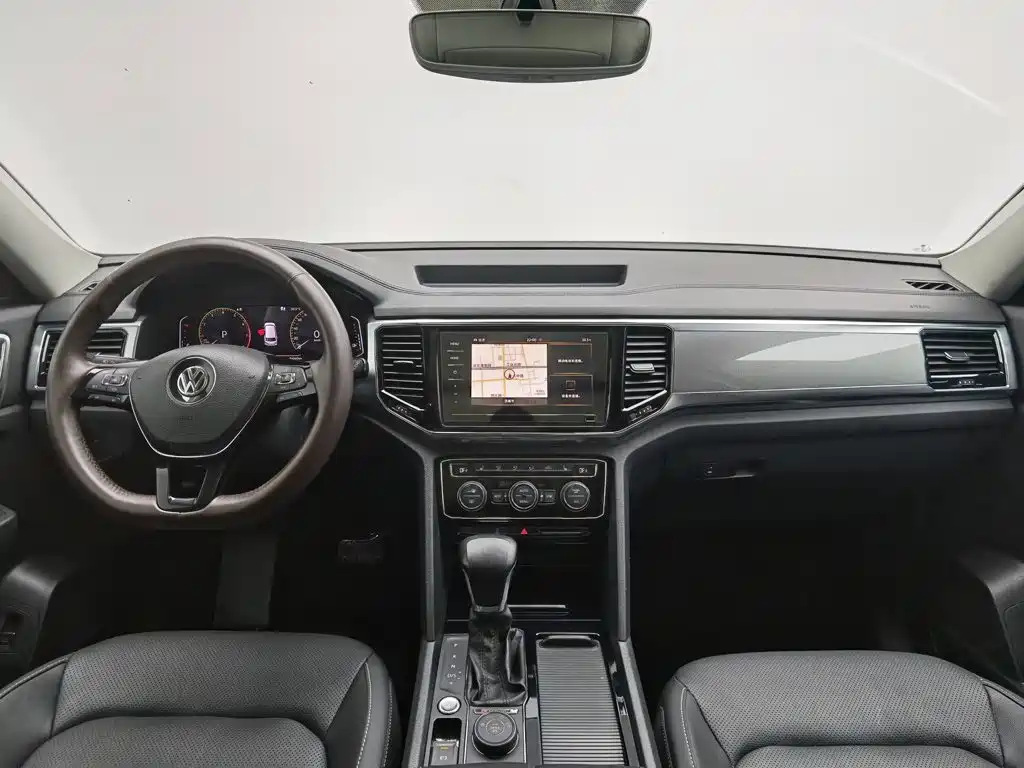 Volkswagen Teramont — миниатюра 5