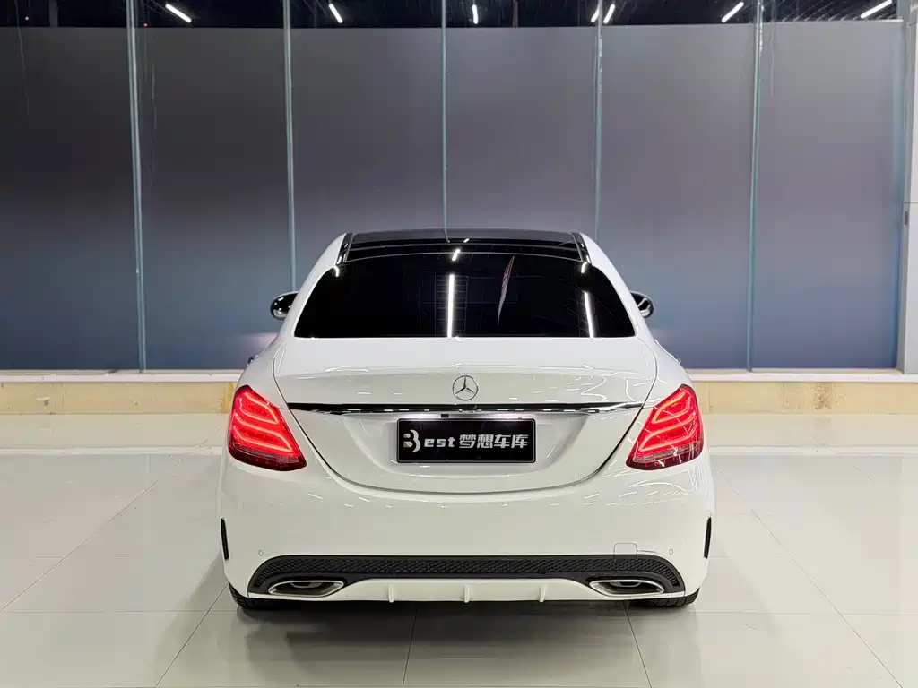 Mercedes-Benz C-Class — миниатюра 5