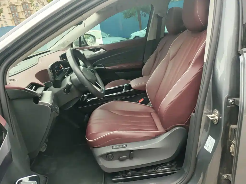 Volkswagen ID.6 X — миниатюра 15