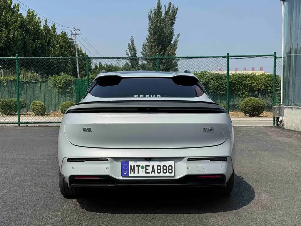 Zeekr 007GT — миниатюра 4