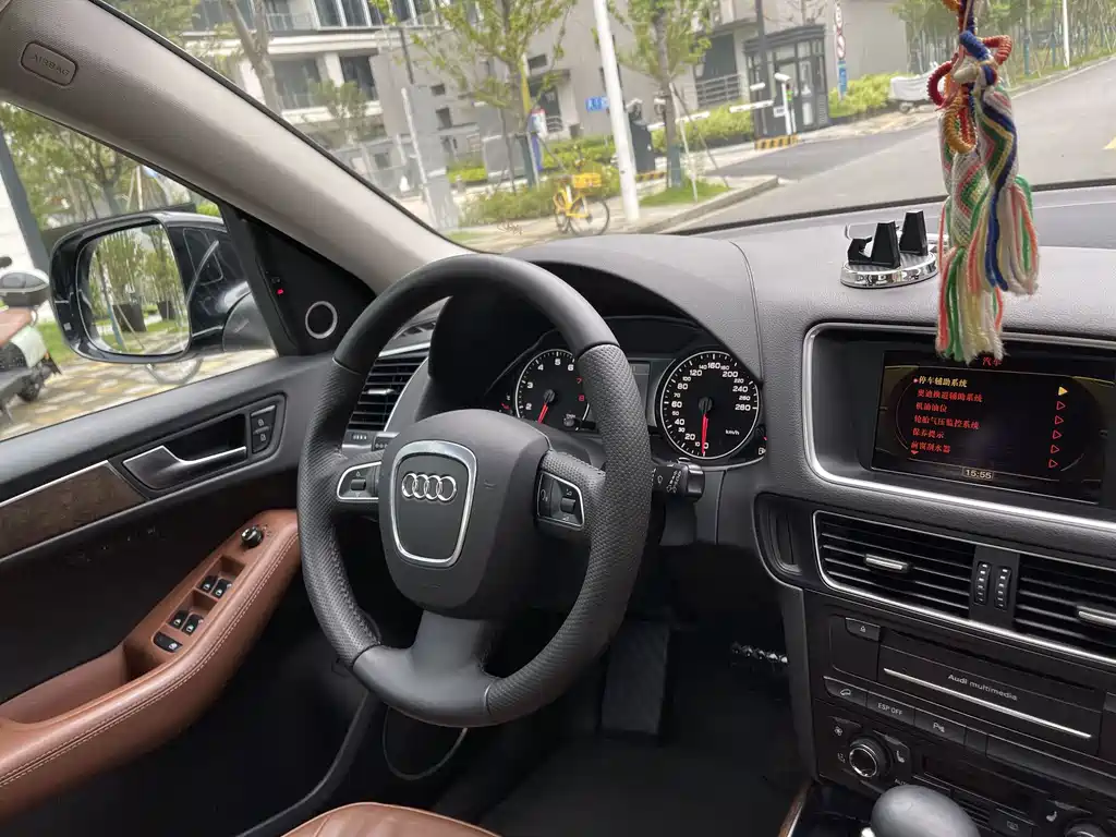 Audi Q5 (Import) — миниатюра 20
