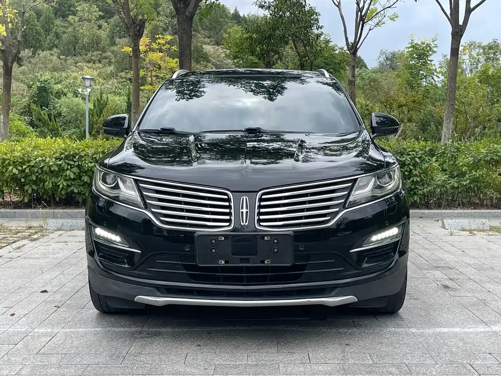 Lincoln MKC — миниатюра 2
