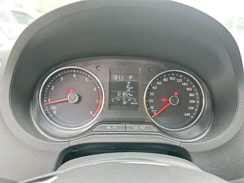 Volkswagen Polo — миниатюра 12