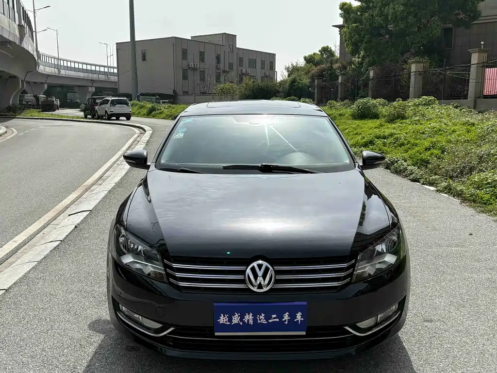 Volkswagen Passat 2014 1.8TSI DSG