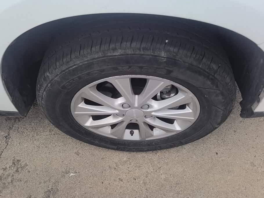 Haval Haval M6 1.5 л 2023 г. Белый, пробег 27100 км