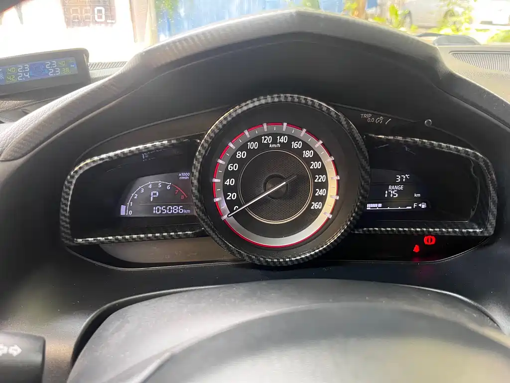 Mazda 3 Axela — миниатюра 11