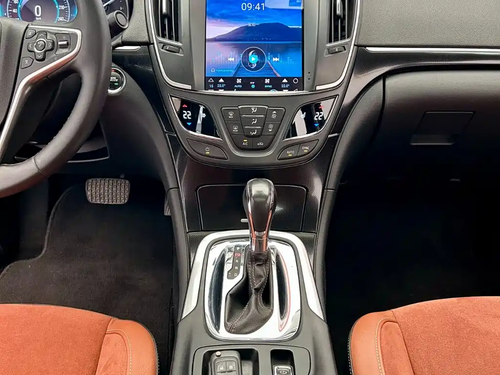 Buick Regal — миниатюра 9