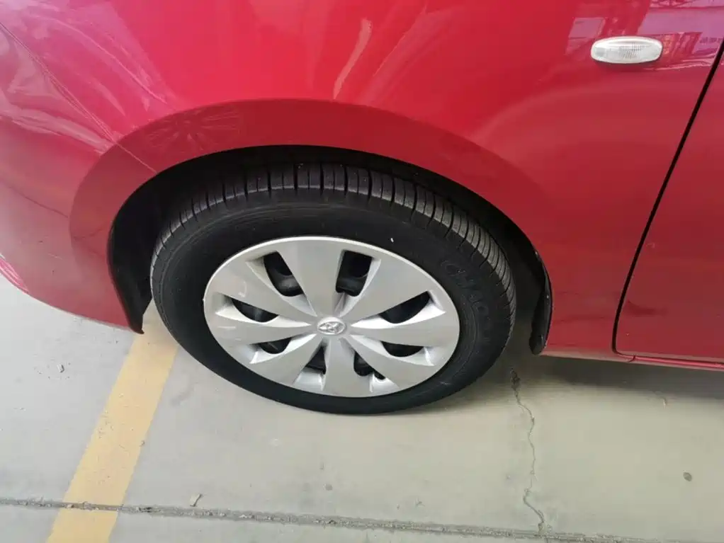 Toyota Yaris L — миниатюра 23