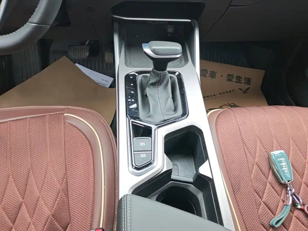 Geely Emgrand — миниатюра 14