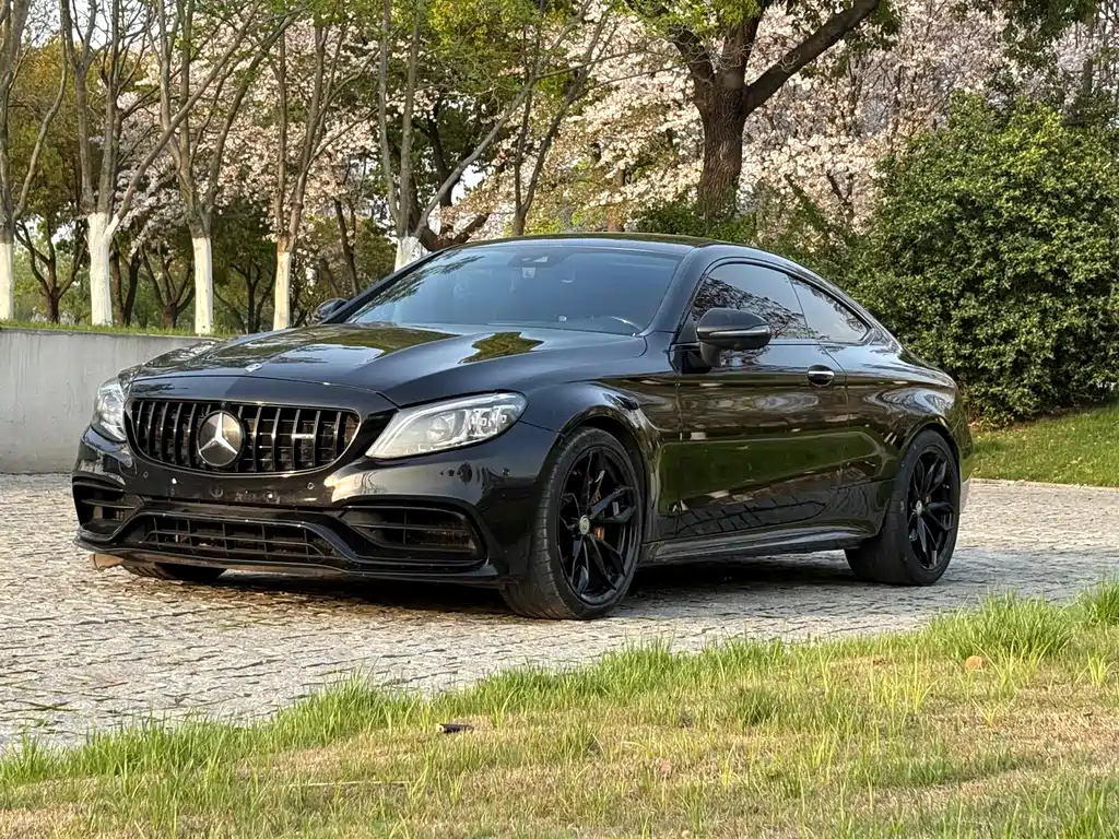 Mercedes-Benz C-Class AMG 2020