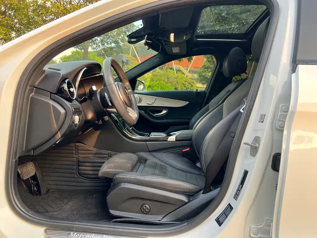Mercedes-Benz C-Class — миниатюра 10