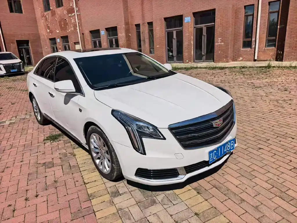 Cadillac XTS — миниатюра 3