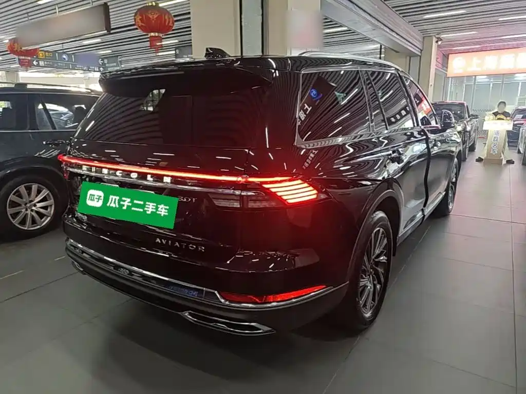 Lincoln Aviator — миниатюра 7