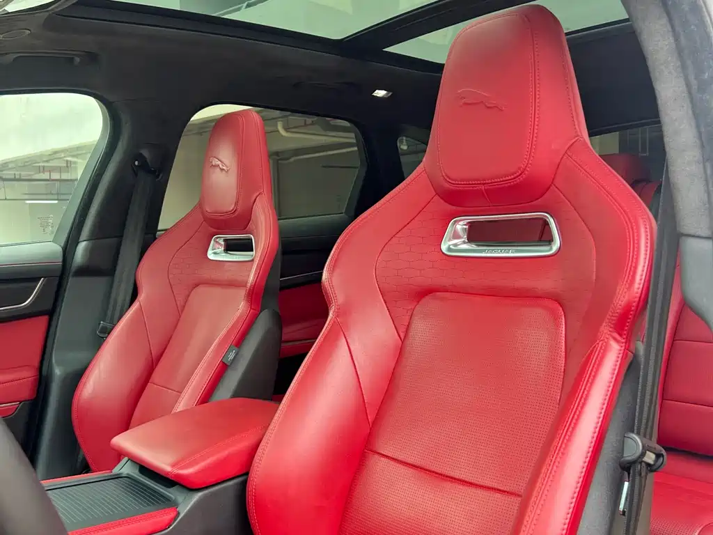 Jaguar F-PACE — миниатюра 8