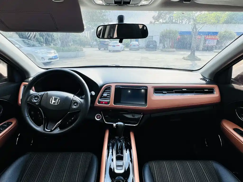 Honda Vezel — миниатюра 12