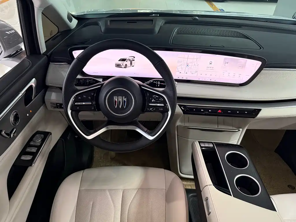 Buick GL8 Hybrid — миниатюра 8