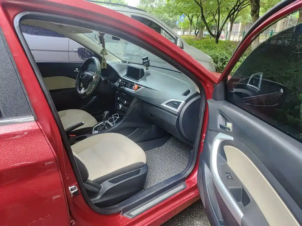 Changan V7 — миниатюра 20