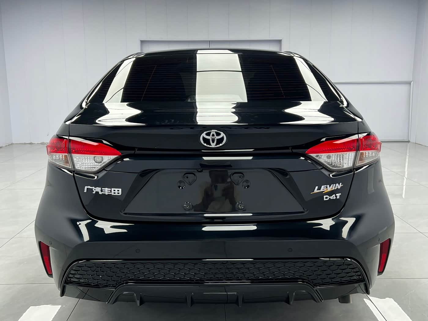 Toyota Levin 1.2 л 2022 г. Чёрный, пробег 29000 км