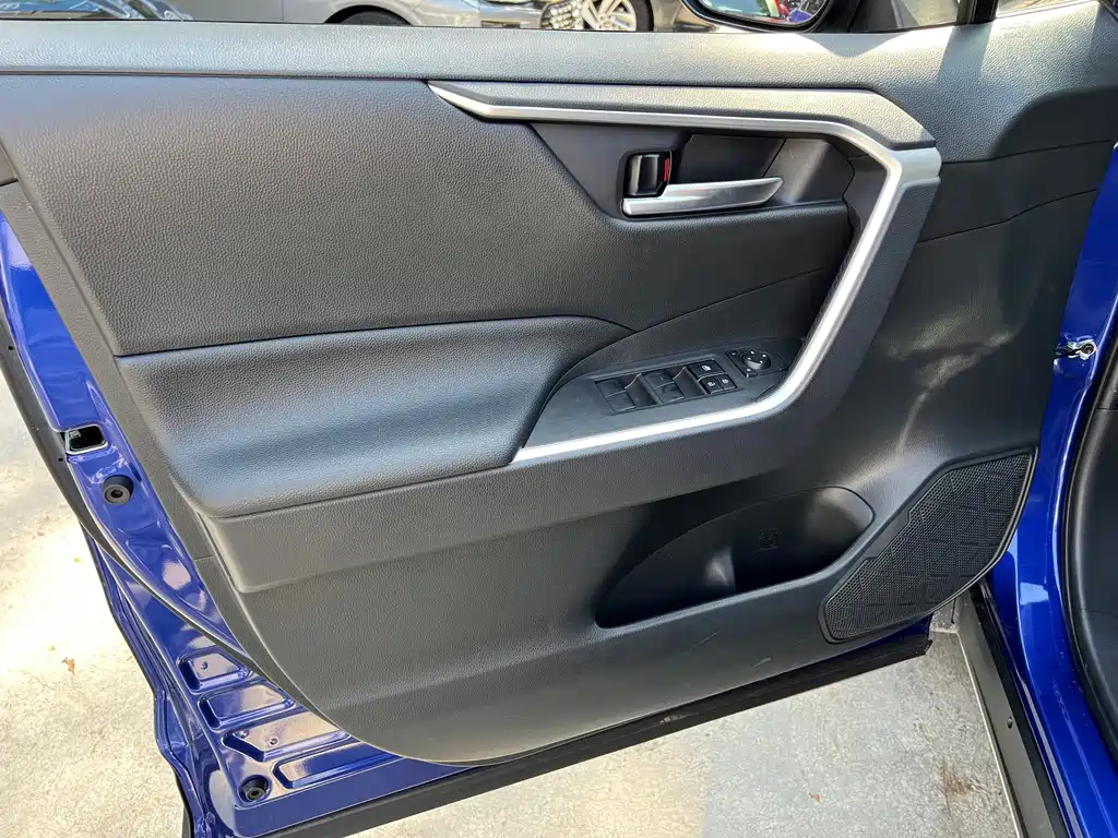 Toyota Wildlander — миниатюра 7