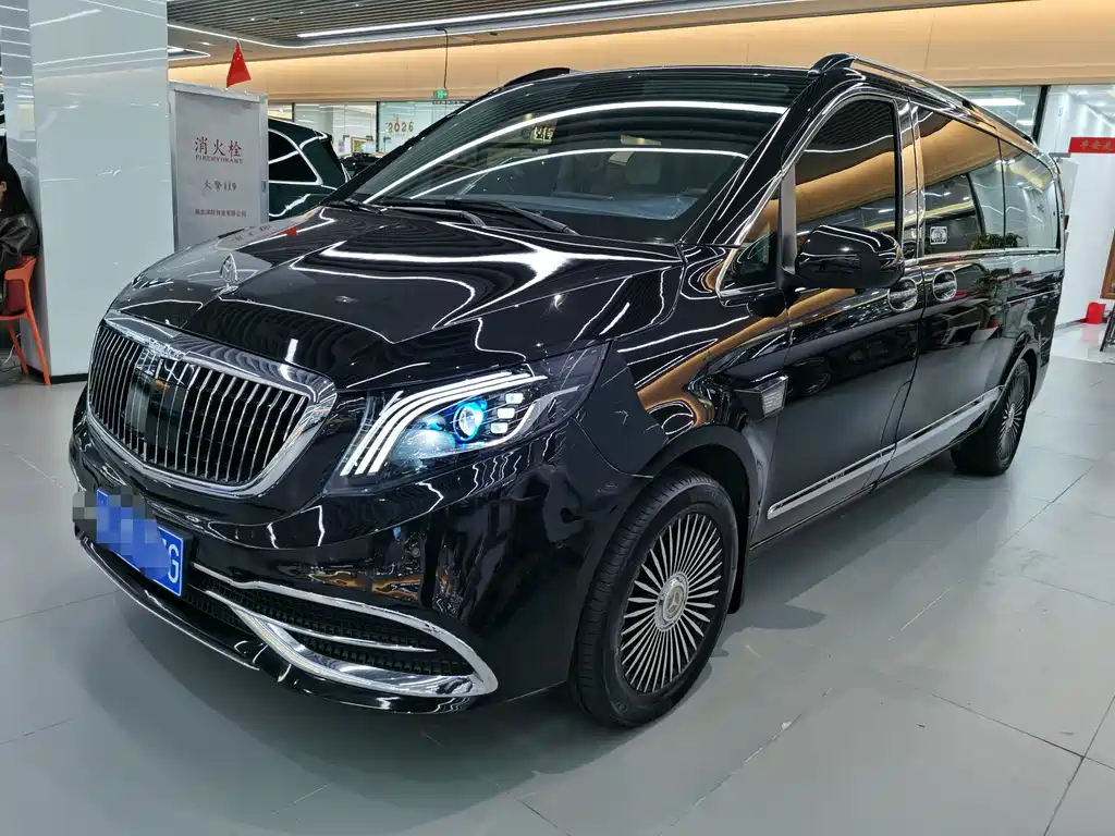 Mercedes-Benz Vito 2021 2.0T Business Edition 7 seats