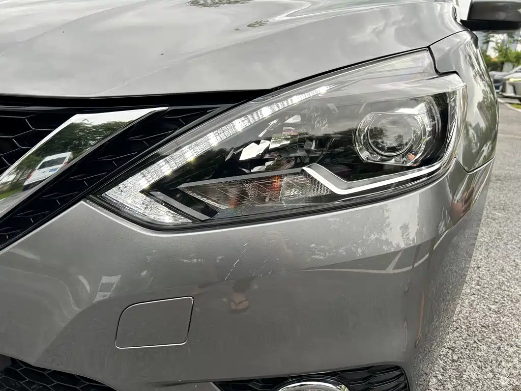 Nissan Sylphy 2019 1.6XV CVT Premium VI
