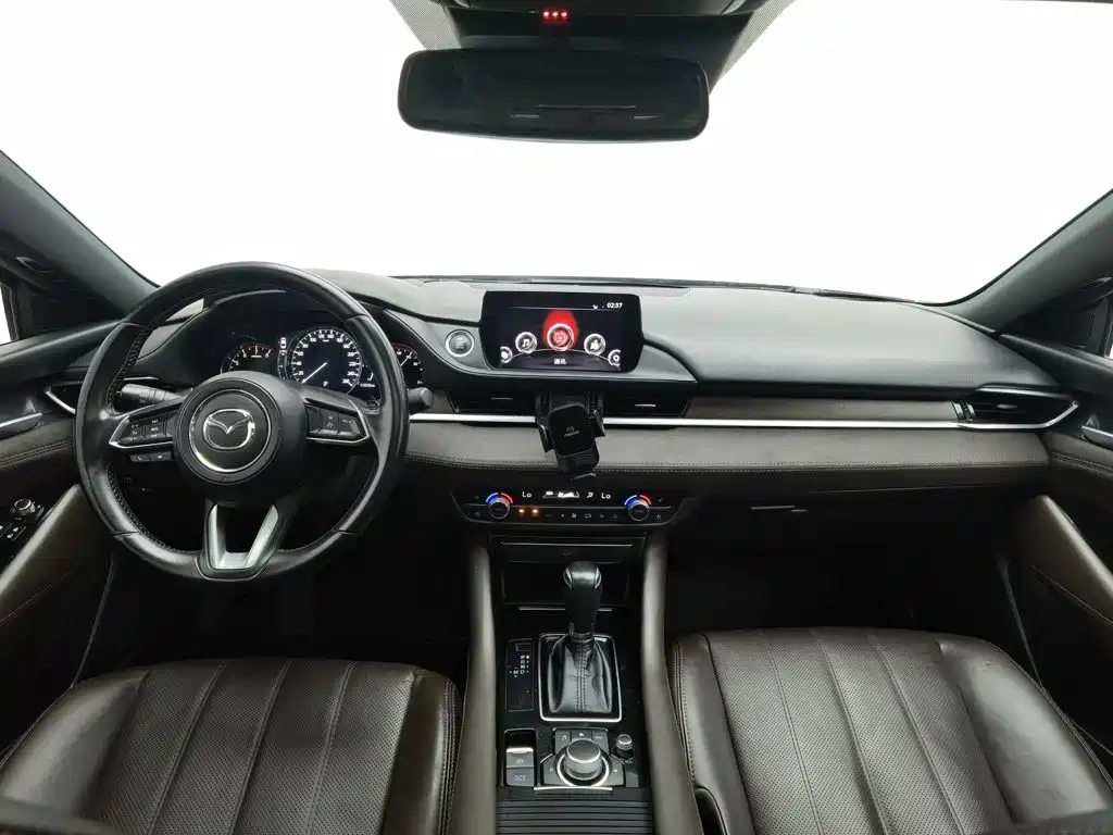 Mazda Atenza — миниатюра 5
